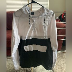 Men’s Windbreaker, white and black with front pocket!